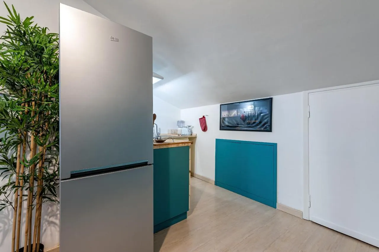 Irex Trevi Fountain Private Penthouse Apartment Rome